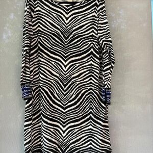 MICHAEL Michael Kors Black and White Long Sleeve Sheath Dress